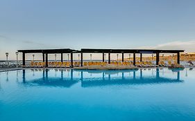 Ax Sunny Coast Resort & Spa